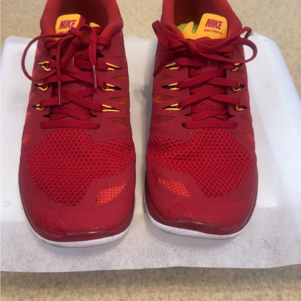 Nike free run Red Athletic Shoes